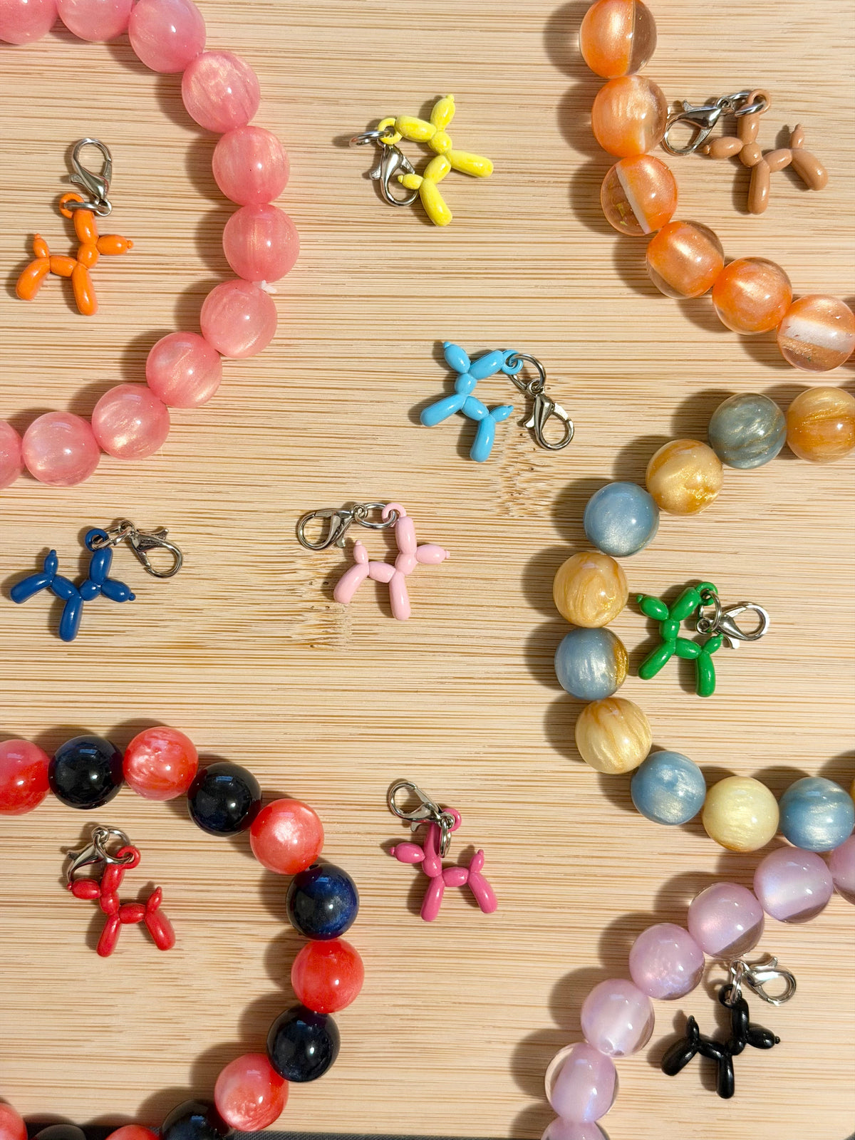 Short chain Balloon Dog Charm